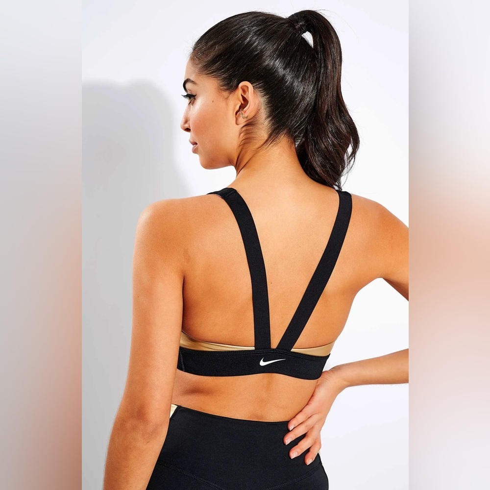 Nike Metallic Sports Bra - Picture 6 of 6
